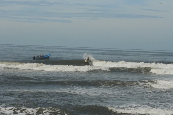 Surf El Salvador SaltyLips