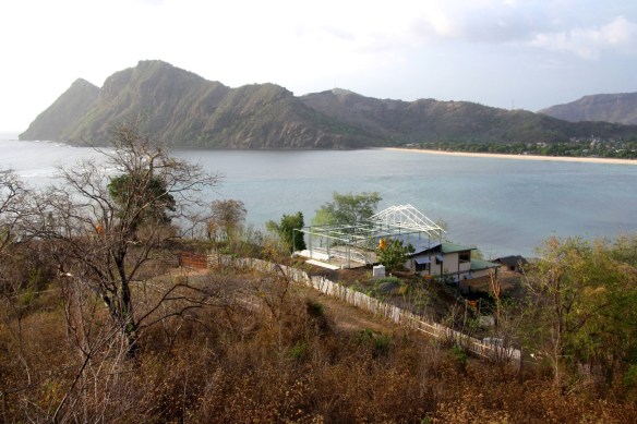 SaltyLips Georgia Surf Sumbawa Indonesia