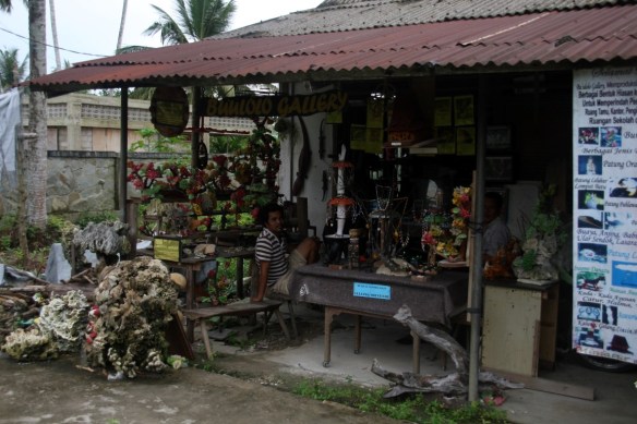 SaltyLips Indo Surf Rosary Walsh Salty Lips