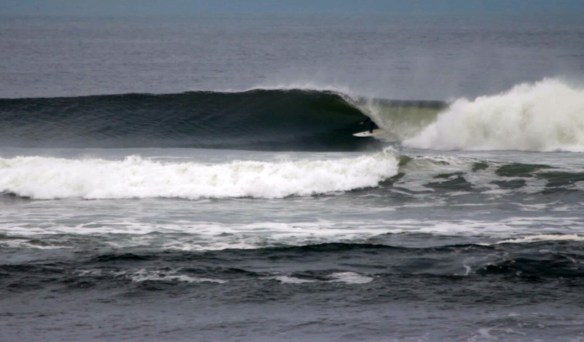 SaltyLips Womens Surf Ireland Surf Girls Salty Lips